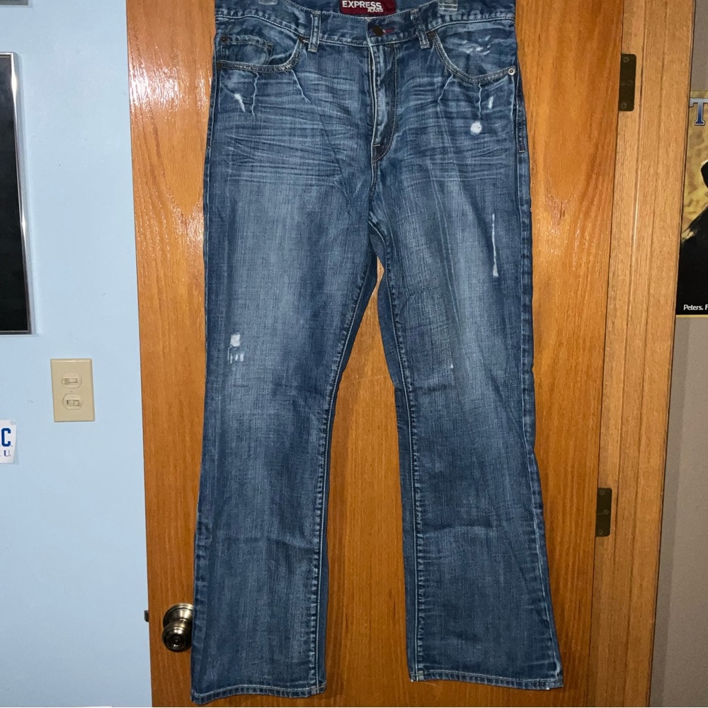LIKE NEW Express Men’s bootcut W36 L32